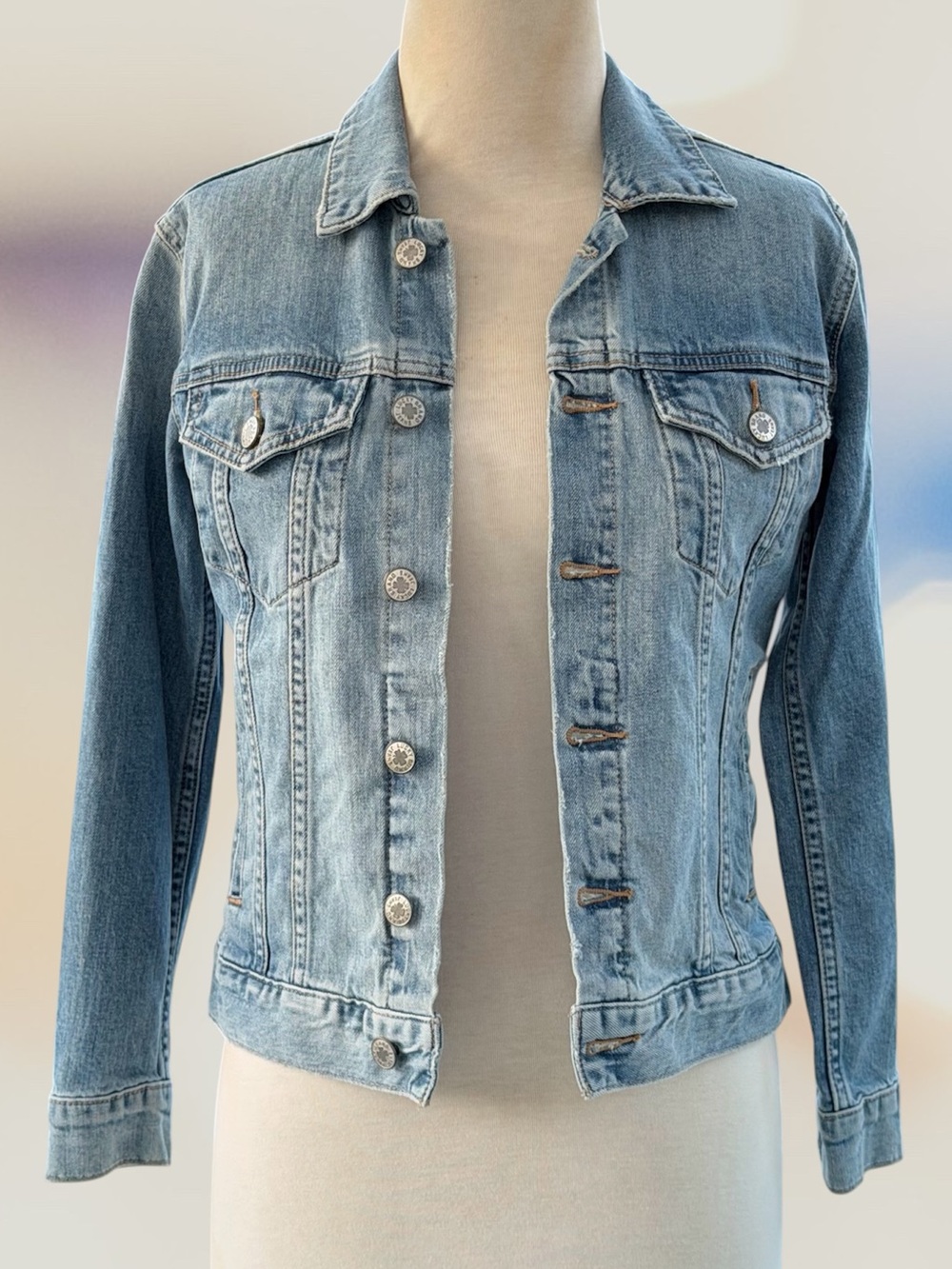Lucky Brand The Tomboy Trucker Light Wash Stretch Denim Jacket ~ Women’s XS